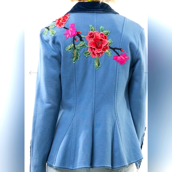 Aratta Jackets & Blazers - ARATTA Elise Embellusged Floral Embroidered Jacket. Sz M NWT MSRP $188